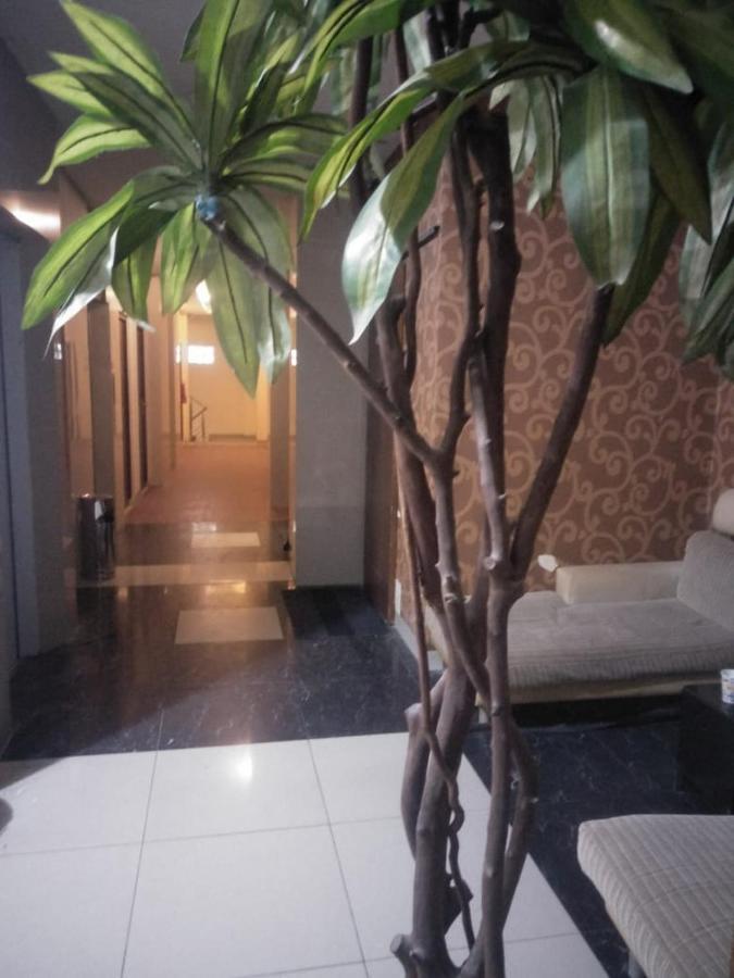 Penthouse Hotel Джакарта Екстериор снимка